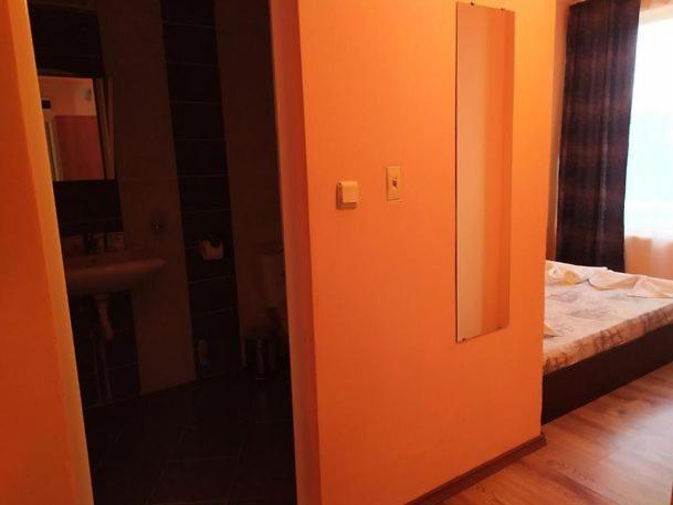 Denz Hotel Chernomorets Luaran gambar