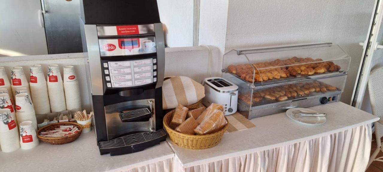 Denz Hotel Chernomorets Luaran gambar